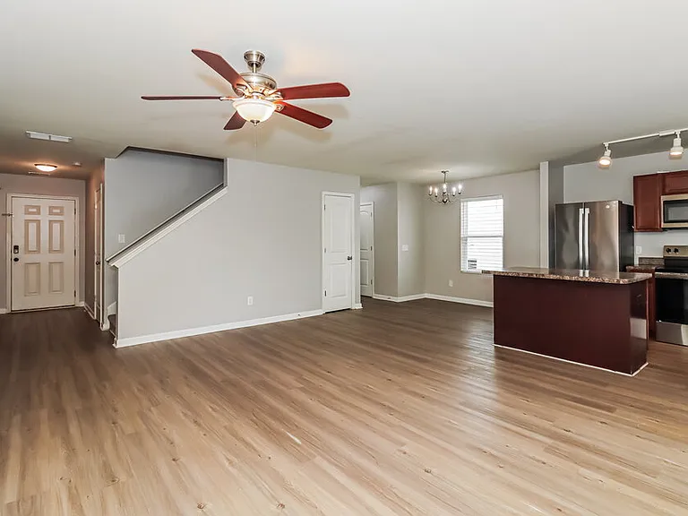 16 Everett Cir — Photo 7