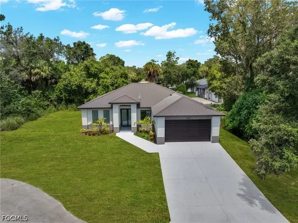 490 Christopher Ct, Labelle, FL 33935