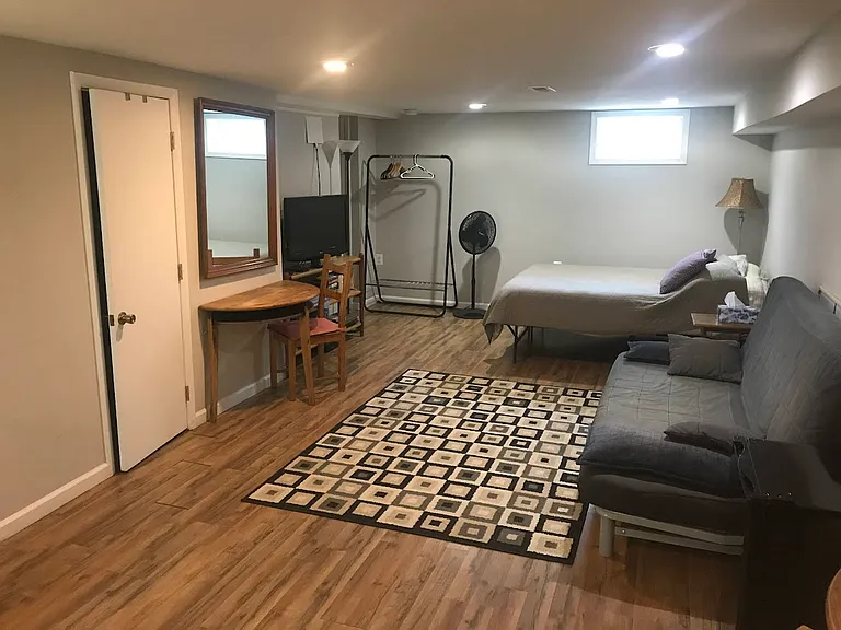 120 E Rosemont Ave — Photo 9