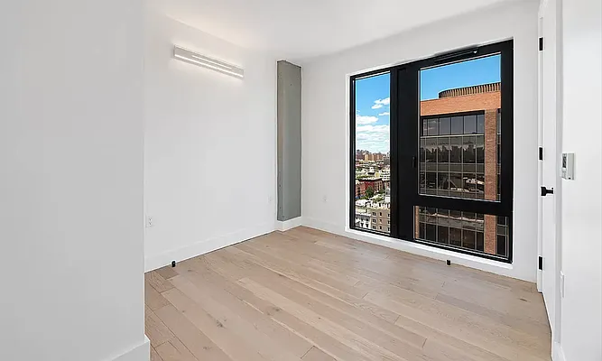 Rented by REAL New York | media 17