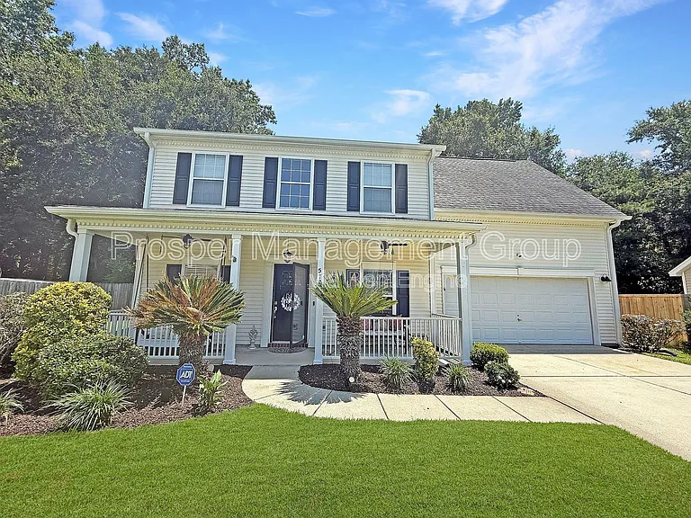 578 Carters Grove Rd — Photo 1