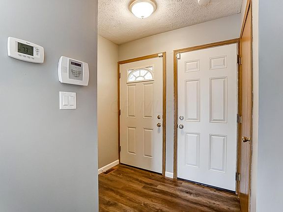 4th image of 1810 Rock Creek Dr
