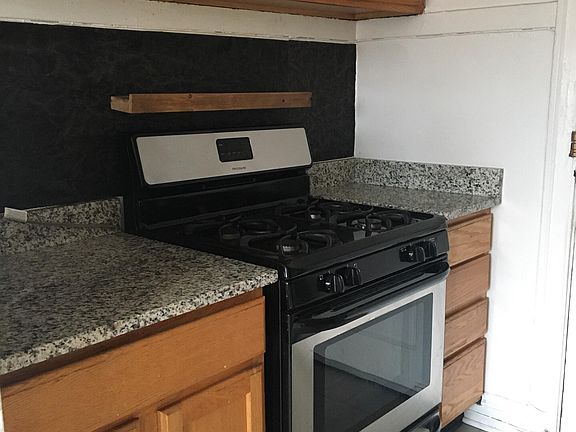 5th image of 1614 W Sunnyside Ave APT 3W