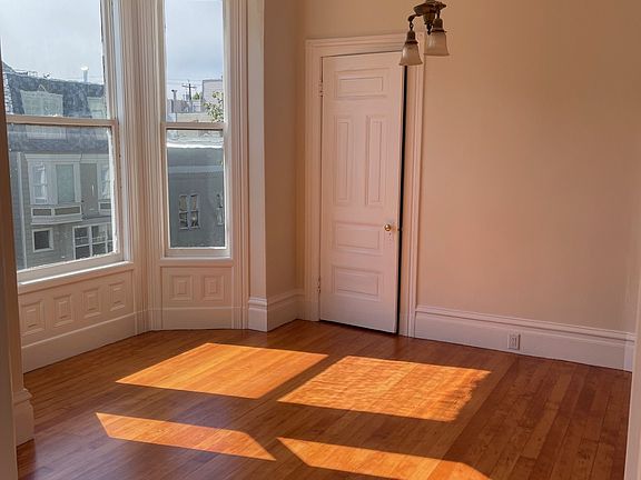 5th image of 208 Scott St #208