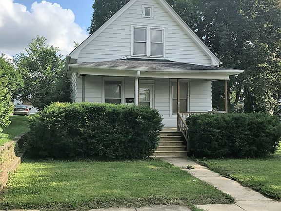 3rd image of 2303 17th Ave