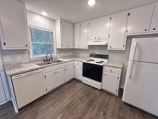 505 E Hanover Rd #505 — Photo 7