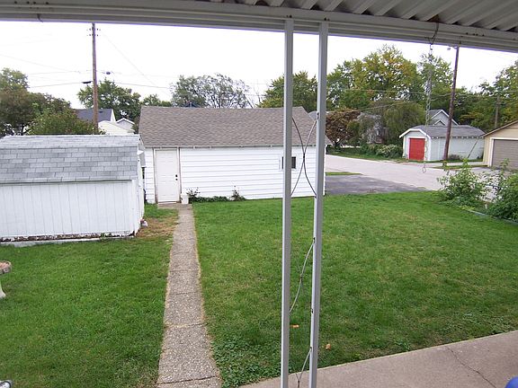 5th image of 725 S 21st St