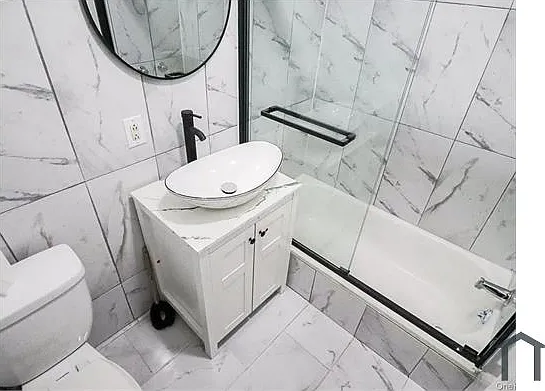 3 bed, 1000 sqft, $3,560 — Photo 3