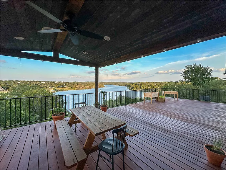 713 Nomad Dr — Photo 20