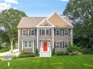 28 Nassau Ave, Wilmington, MA 01887