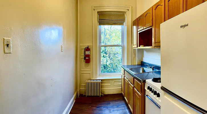 Rented by Boerum Hill Realty | media 40