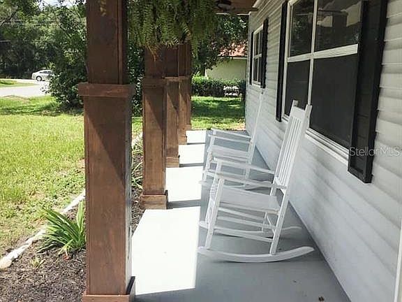 3rd image of 5408 Avila Ave