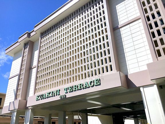 2nd image of 412 N Kuakini St APT 306