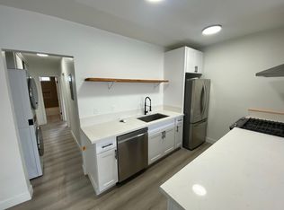 160 N Holliston Ave #6, Pasadena, CA 91106
