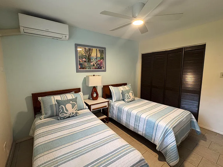 219 Mount Welcome Est — Photo 16