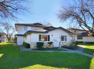 9520 Emerald Park Dr APT 4, Elk Grove, CA 95624