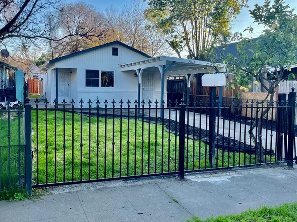 2038 E Church St, Stockton, CA 95205