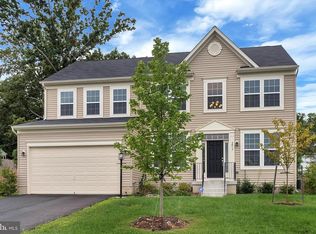 3813 Grafton Ct, Triangle, VA 22172