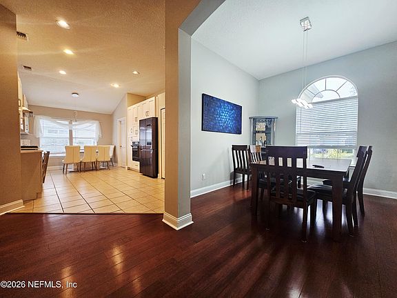 3rd image of 5891 Green Pond Dr