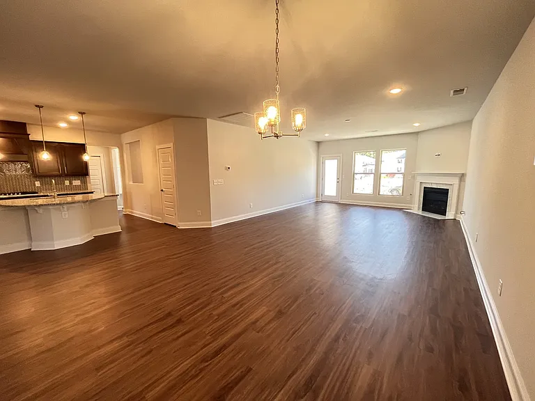 1163 Carlisle Pl — Photo 6