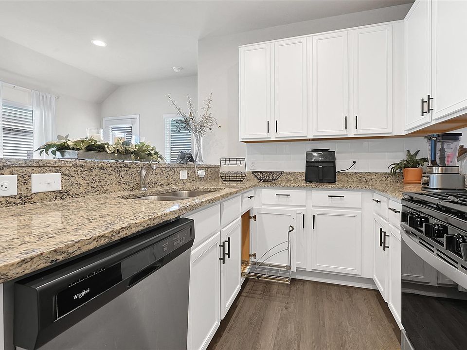 1st image of 1329 Mount Blanc Path