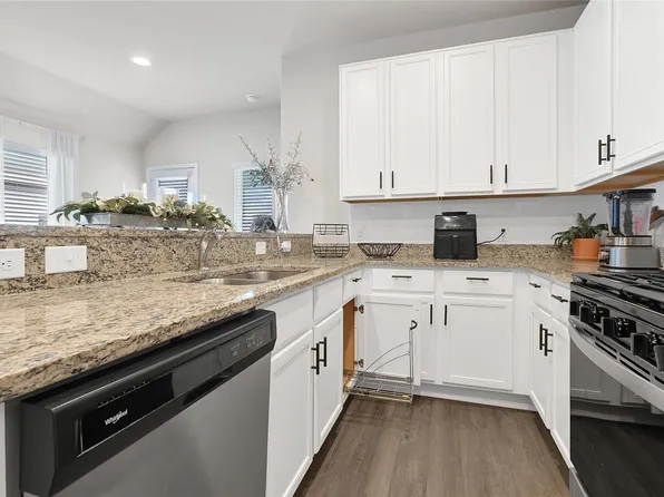 1329 Mount Blanc Path, Conroe, TX 77301