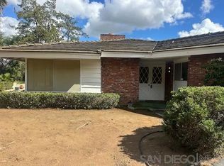 16561 Martincoit Rd, Poway, CA 92064