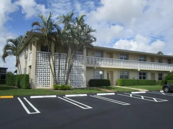 2721 SW 15th St APT 204, Delray Beach, FL 33445