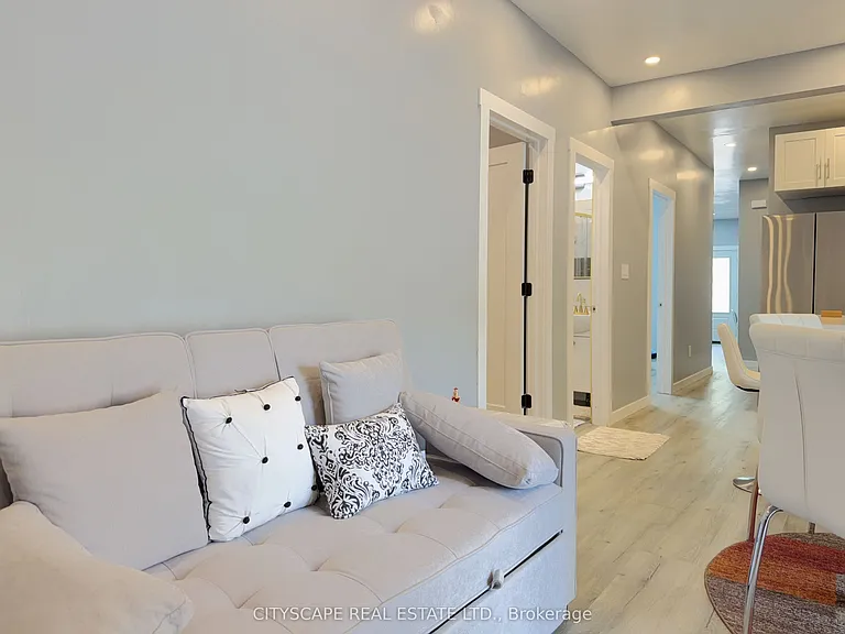 3211 Angel Pass Dr — Photo 16