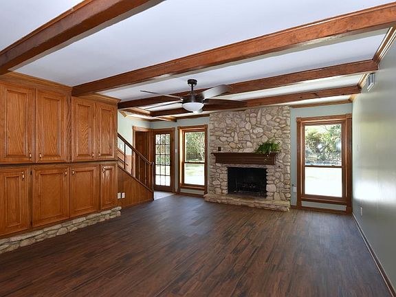 3rd image of 13551 Oak Hollow Dr