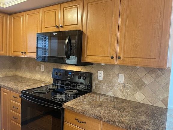 3rd image of 7795 Nixon Ave