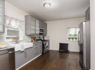 218 Arlington Ave #2, Jersey City, NJ 07305