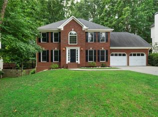 581 Braidwood Dr NW, Acworth, GA 30101