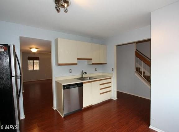 5th image of 1362 Hazel Nut Ct