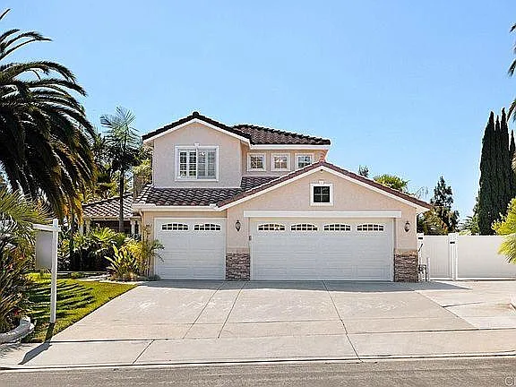 Bel Esprit Cir, San Marcos — Photo 1