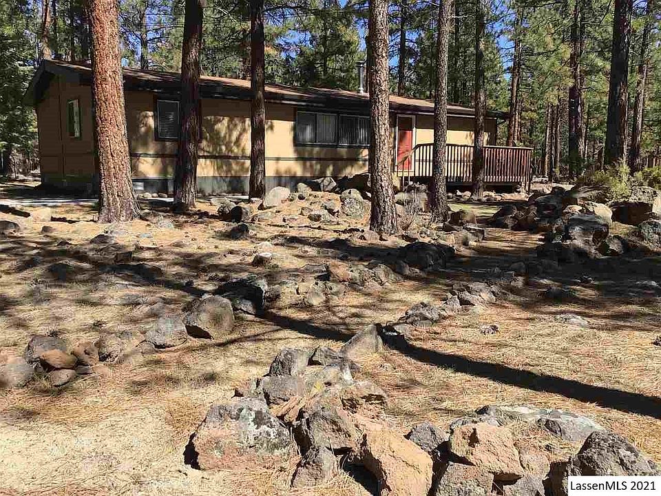 1st image of 493-030 N Pine Dr