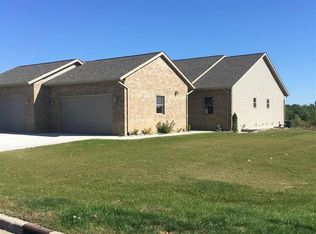 2803 Eland Ct, Mt Pleasant, MI 48858