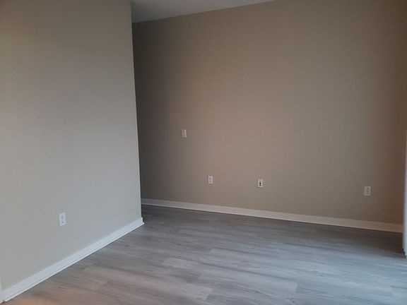 3rd image of 738 Central Ave