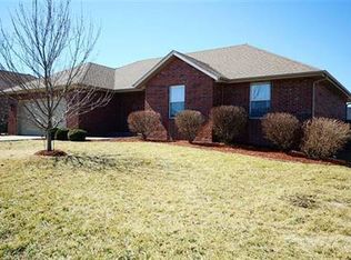 409 S Sarah Ave, Republic, MO 65738