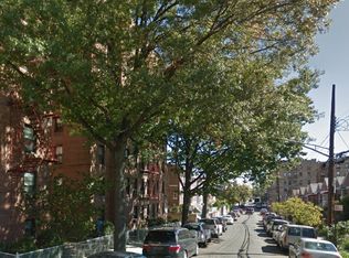 754 E 231st St #1, Bronx, NY 10466