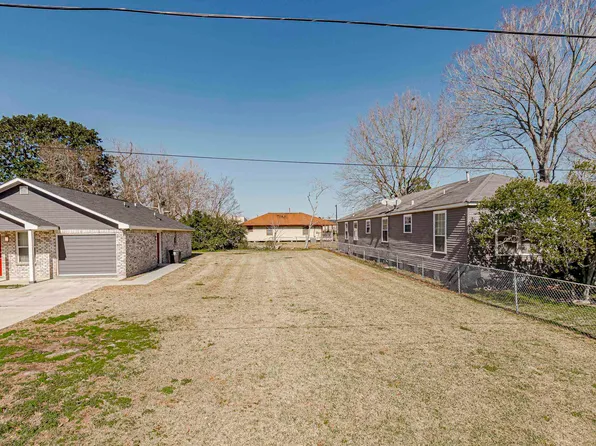 2339 Gracie St, Baton Rouge, LA 70802