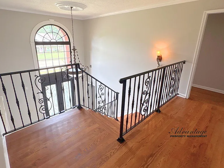 1286 Creek Valley Dr — Photo 19