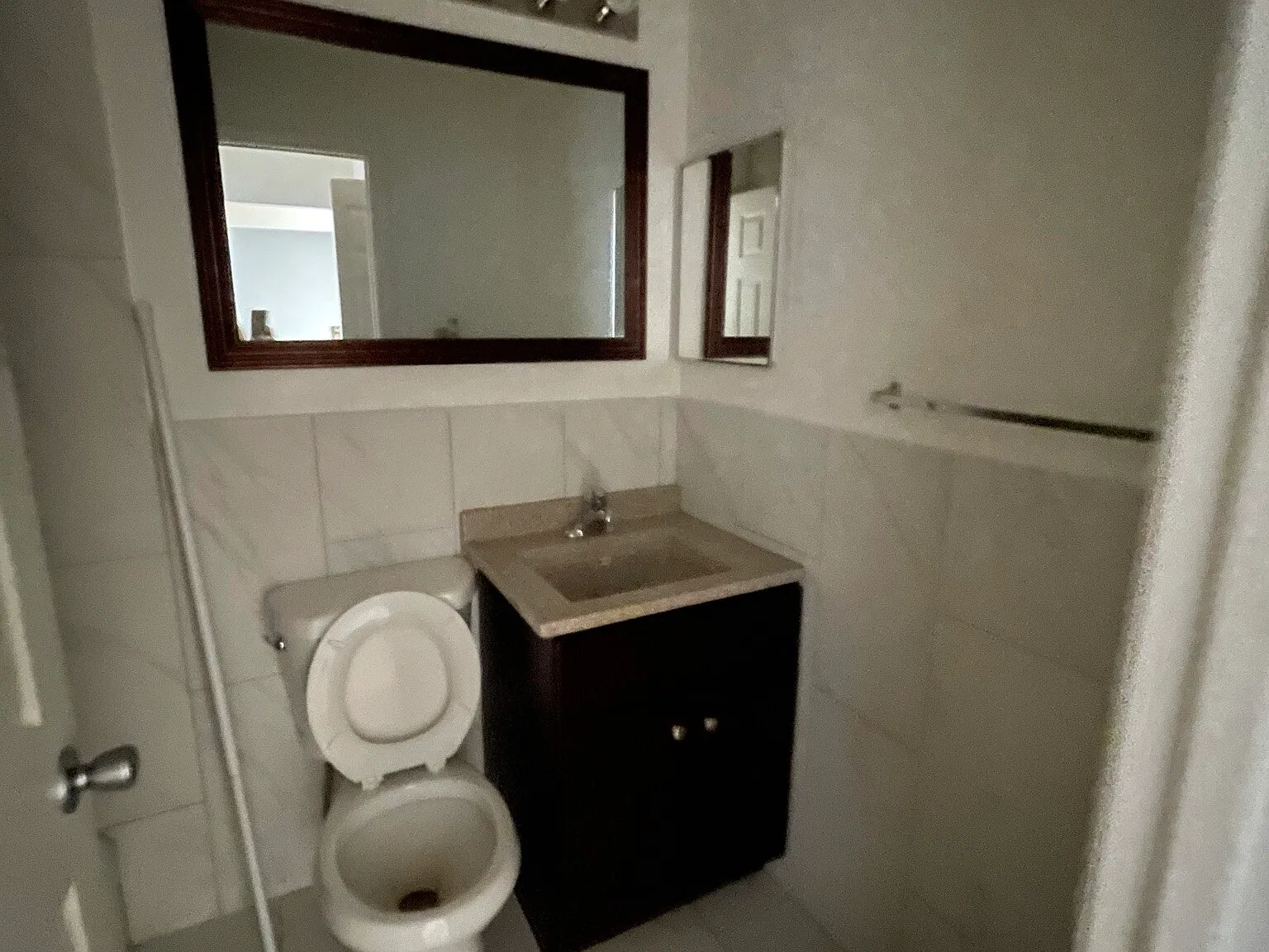 Studio, 1.0 bath, 350 sqft, $1,500 — Photo 2