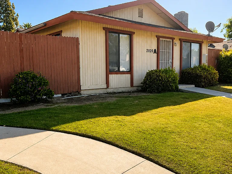 M13- 2820 N. Halfmoon Dr. — Photo 1