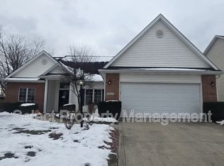 2515 Sugar Tree Dr, Fort Wayne, IN 46818