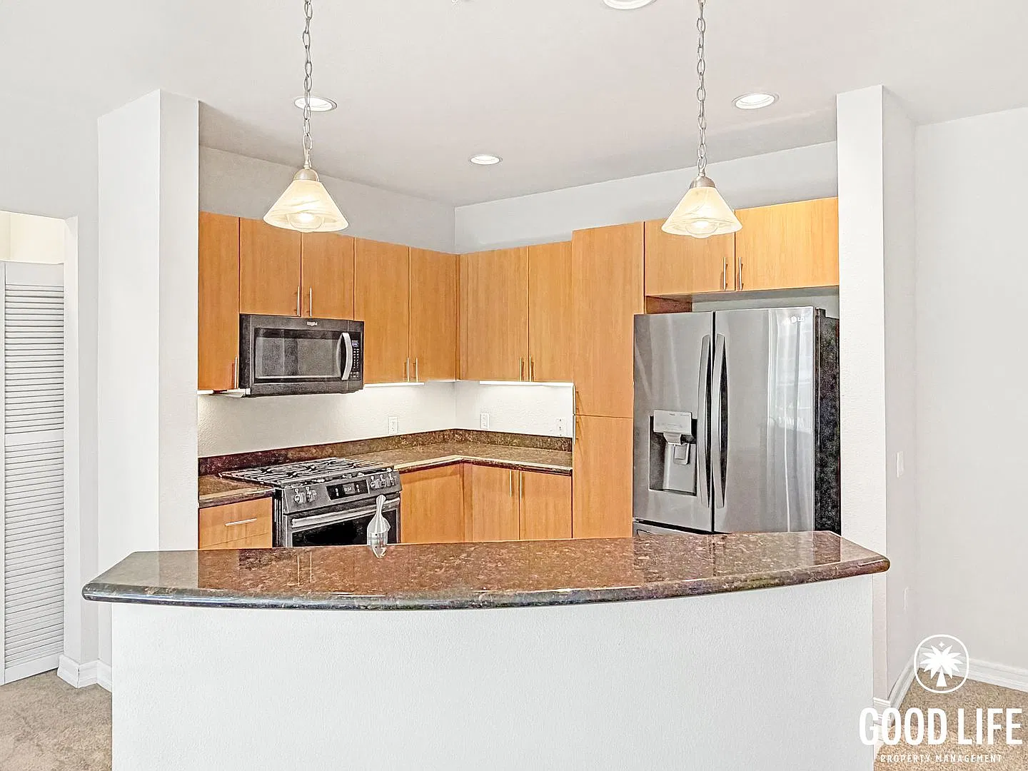 SD: Walkable Downtown San Diego 2BD/2BA Condo w/ 2 Reserved Parking Spaces & Community Fitness Ce... — Photo 2