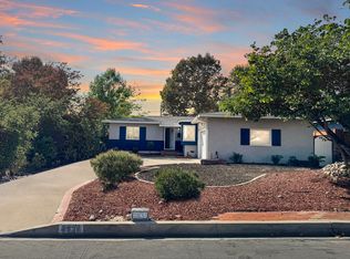 2837 Rhodelia Ave, Claremont, CA 91711
