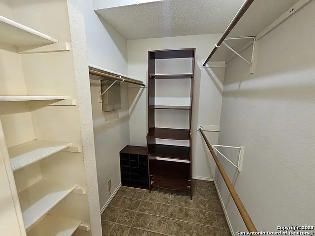 7315 Tall Cedar — Photo 11