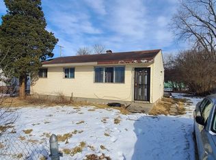 5406 Bermuda Ln, Flint, MI 48505