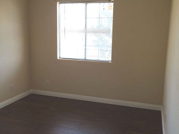 2nd image of 3427 Chadwick Dr